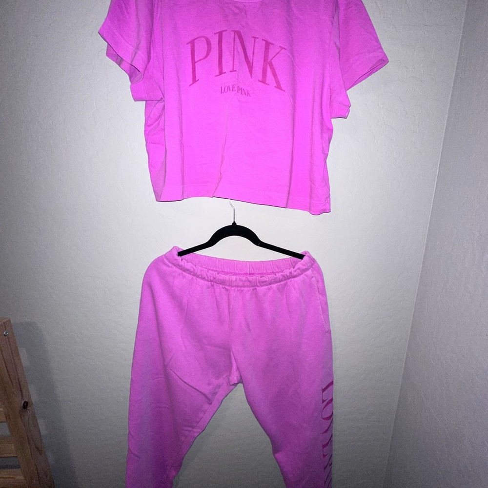 PINK VS Pink Lounge Set - LARGE